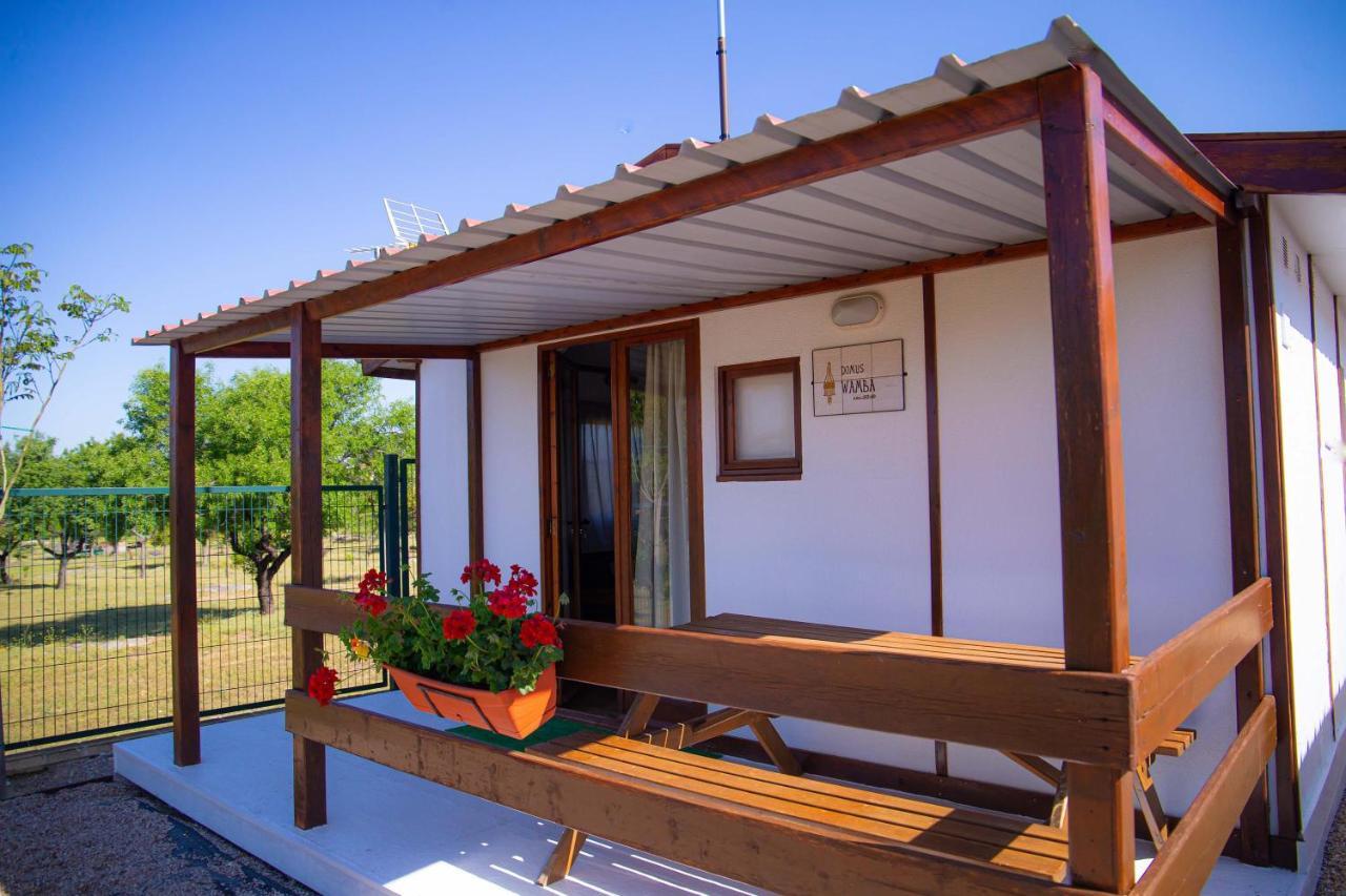 Las Casitas De Guadamur Exterior photo